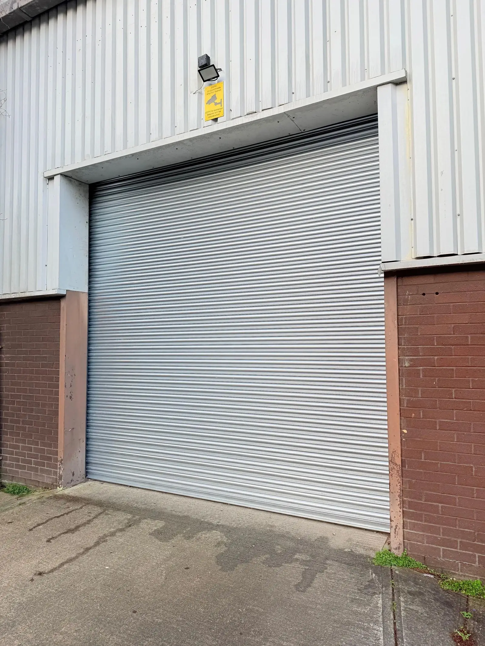 Manual & Aluminium Doors for North Wales businesses