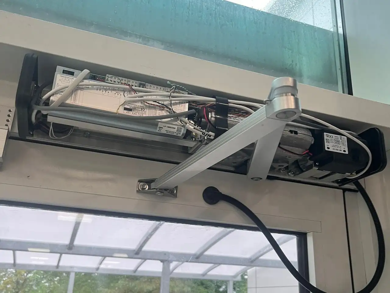 Automatic door repairs for North Wales businesses